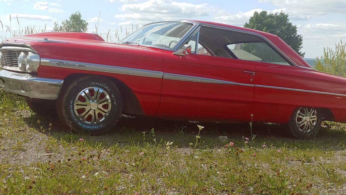 Ford-galaxy-1964