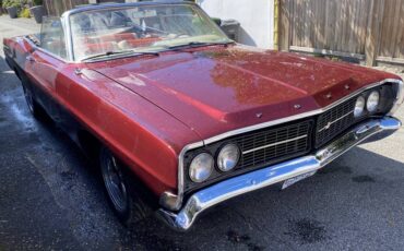 Ford-galaxy-1968-red
