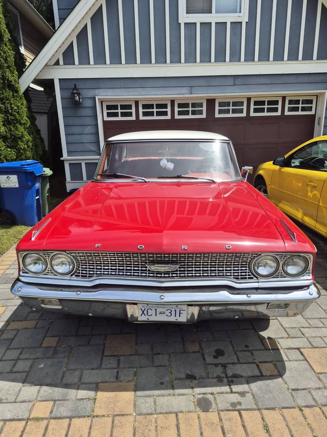 Ford-galaxy-500-1963-red-10