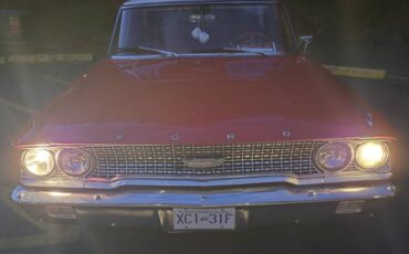 Ford-galaxy-500-1963-red-2
