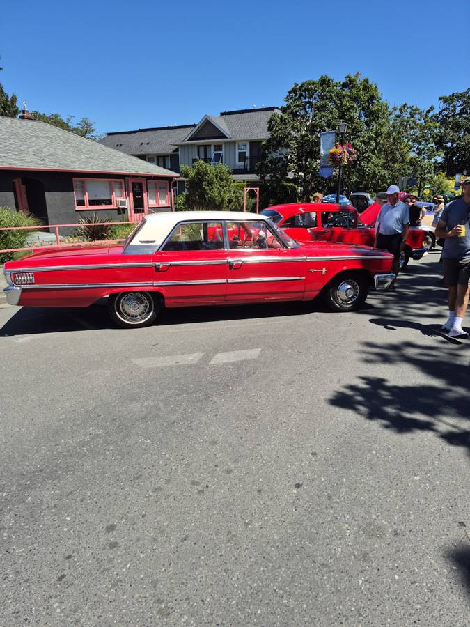 Ford-galaxy-500-1963-red-5