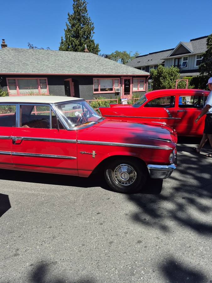 Ford-galaxy-500-1963-red-6