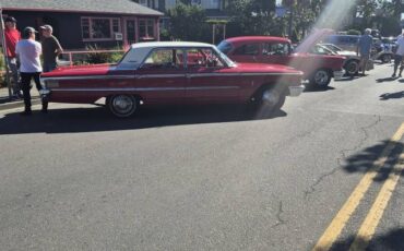 Ford-galaxy-500-1963-red-8