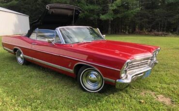 Ford-galaxy-500-1967-red-2
