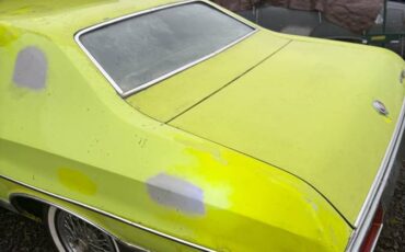 Ford-gran-torino-1972-green-2
