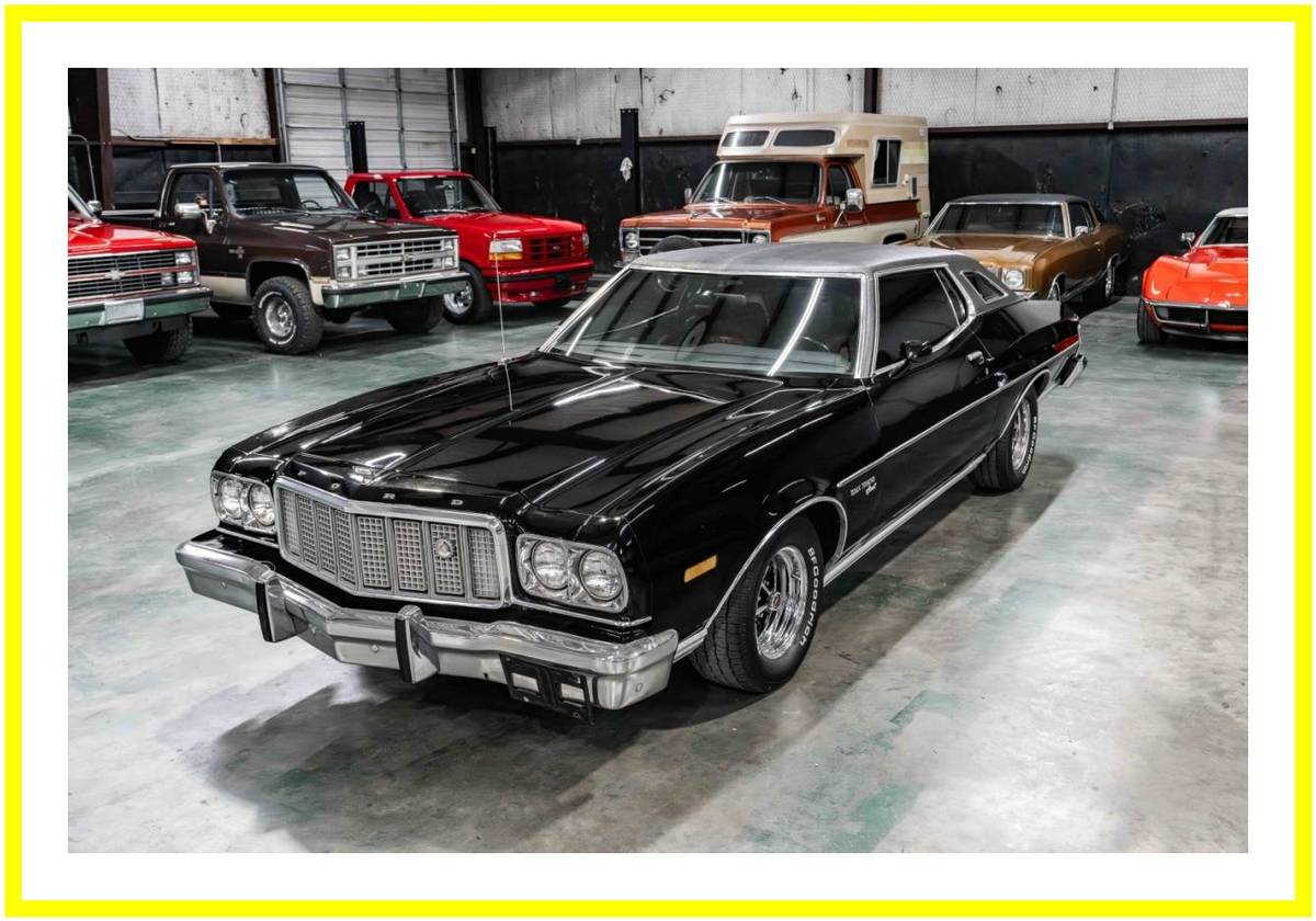 Ford-gran-torino-sport-1974-black-14