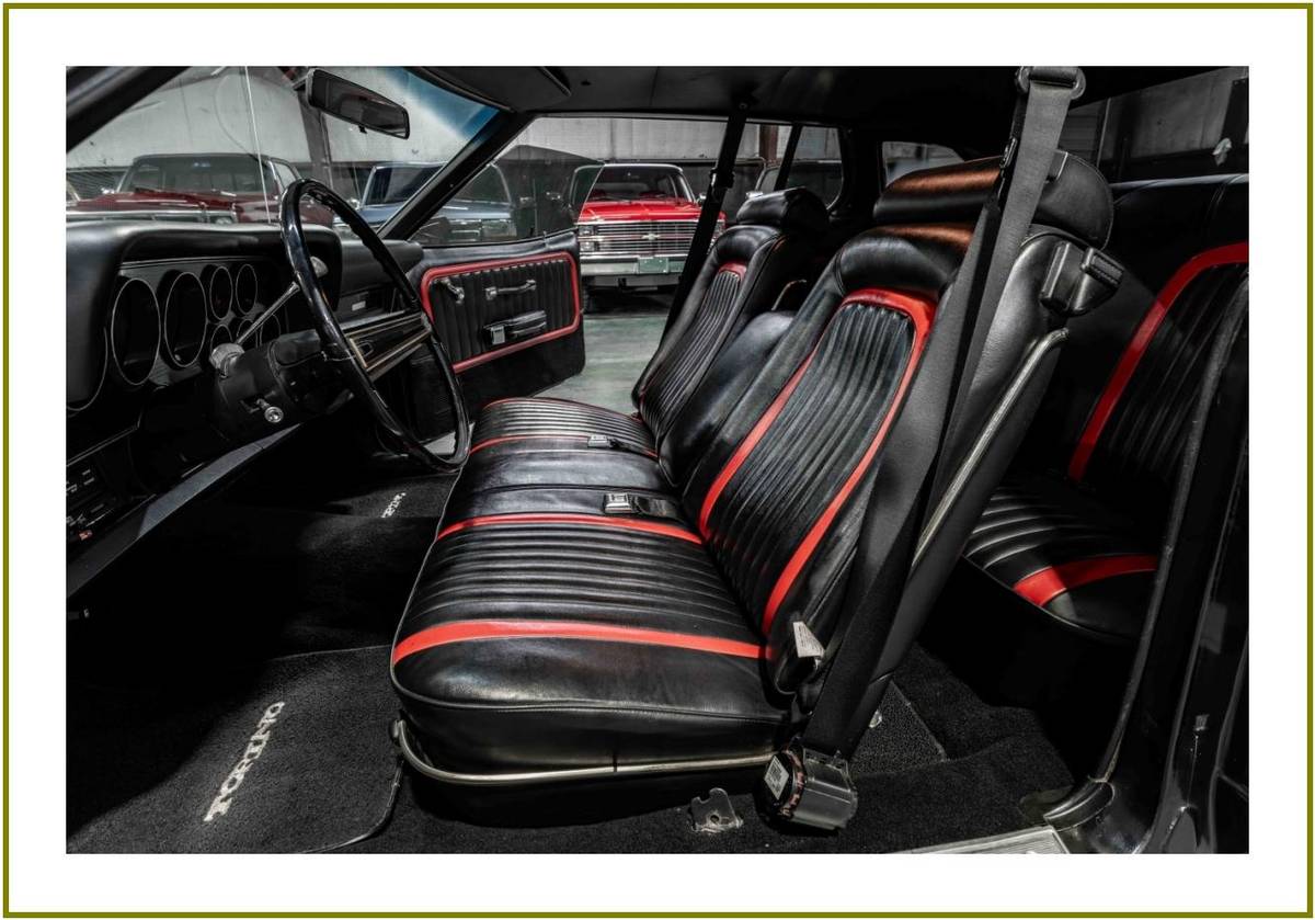 Ford-gran-torino-sport-1974-black-17