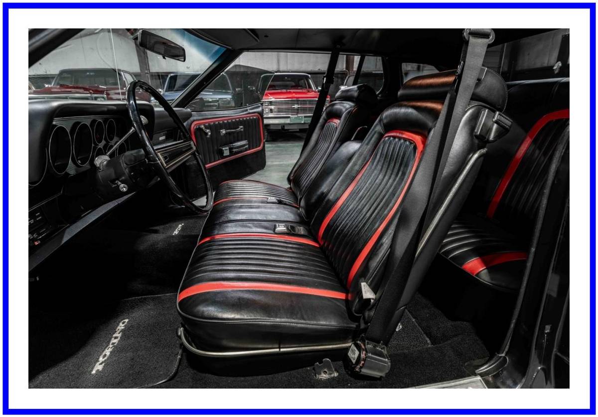 Ford-gran-torino-sport-1974-black-23