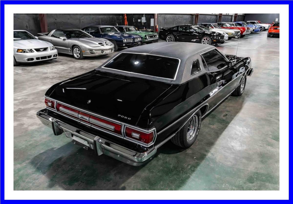 Ford-gran-torino-sport-1974-black-25