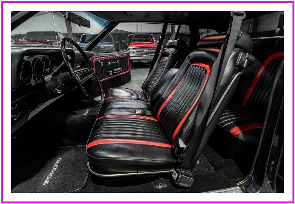 Ford-gran-torino-sport-1974-black-33