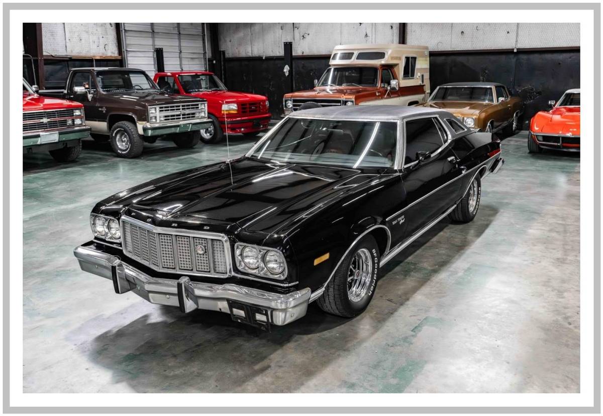 Ford-gran-torino-sport-1974-black