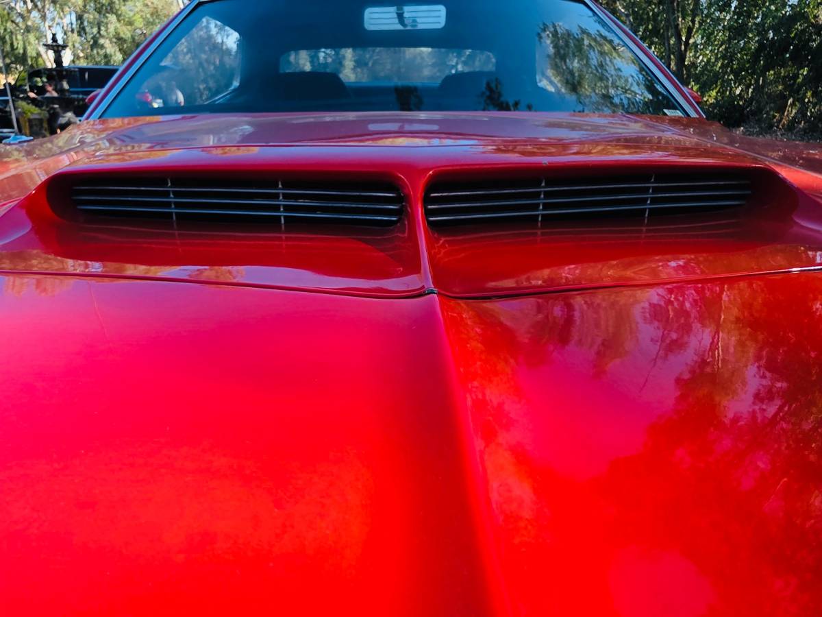 Ford-gran-torino-sport2-door-fastbacksportsroof-1972-red-2