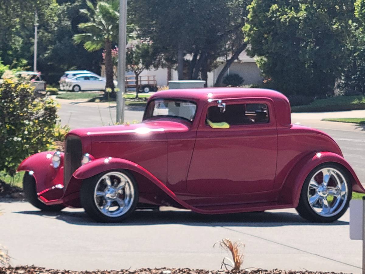 Ford-hot-rod-1932-red-8