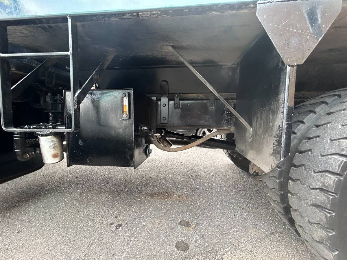 Ford-i8000-diesel-1992-green-4
