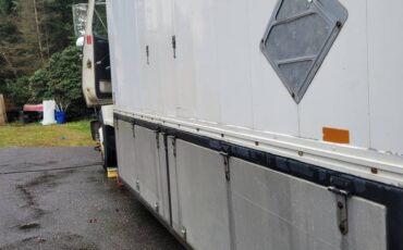 Ford-l7000-diesel-1989-white-5