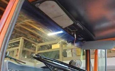 Ford-l8000-diesel-1983-orange-1
