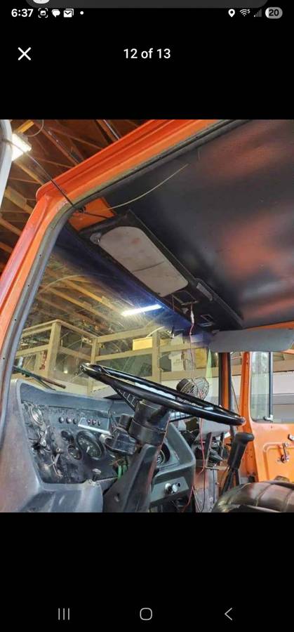 Ford-l8000-diesel-1983-orange-1