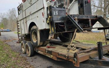 Ford-l8000-diesel-1983-orange-4
