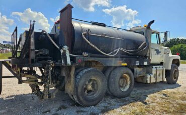 Ford-lt9000-diesel-1982-12