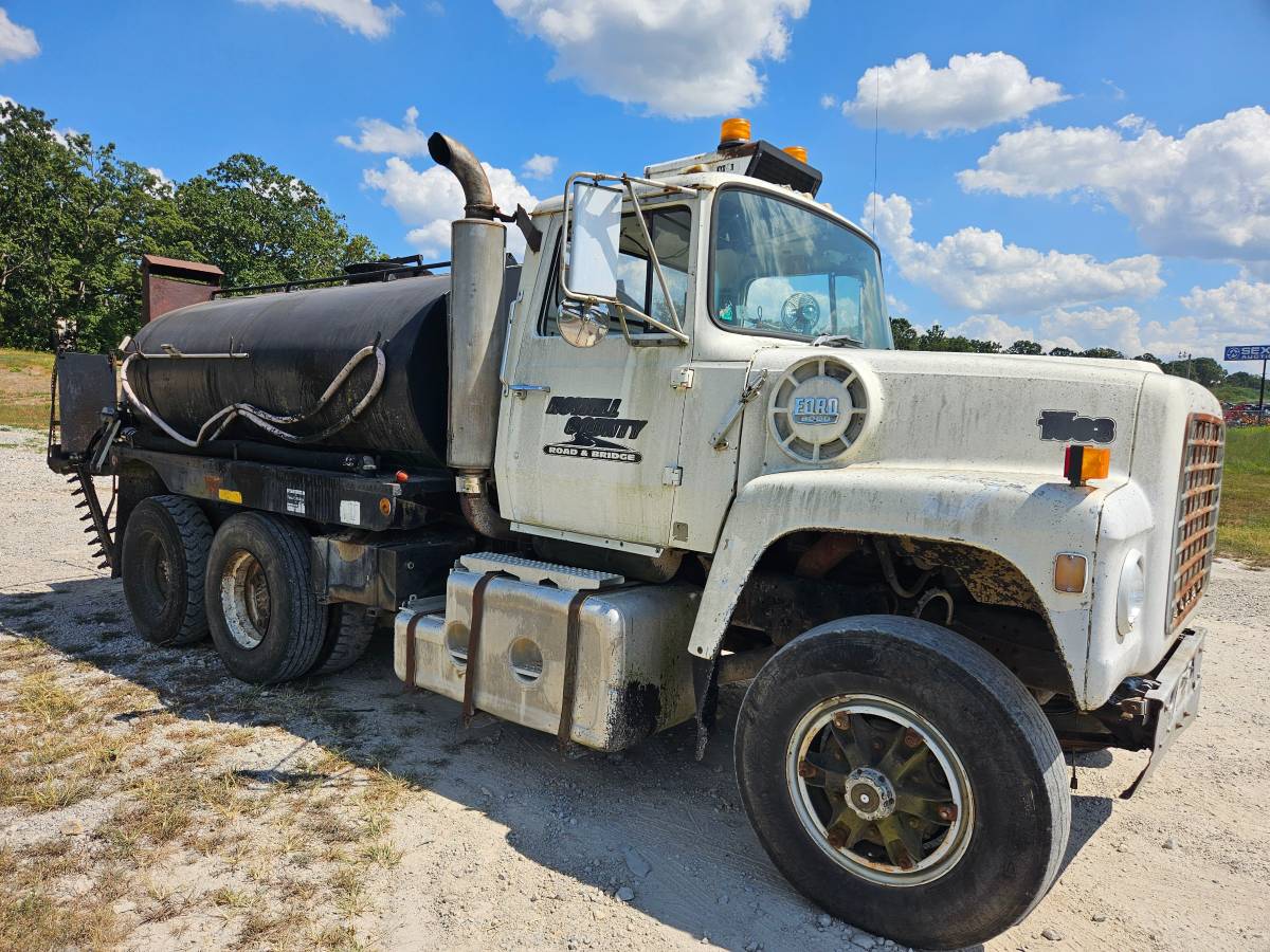 Ford-lt9000-diesel-1982-18
