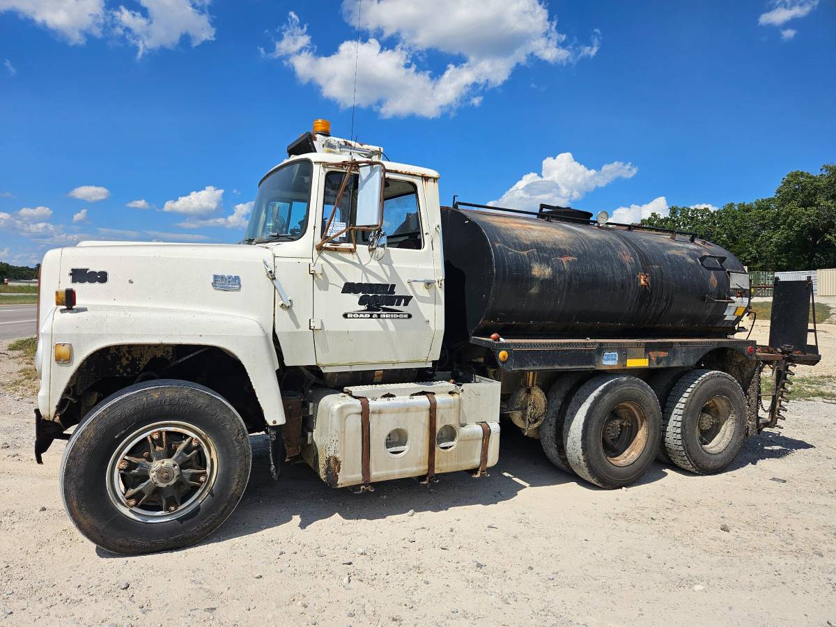 Ford-lt9000-diesel-1982-2