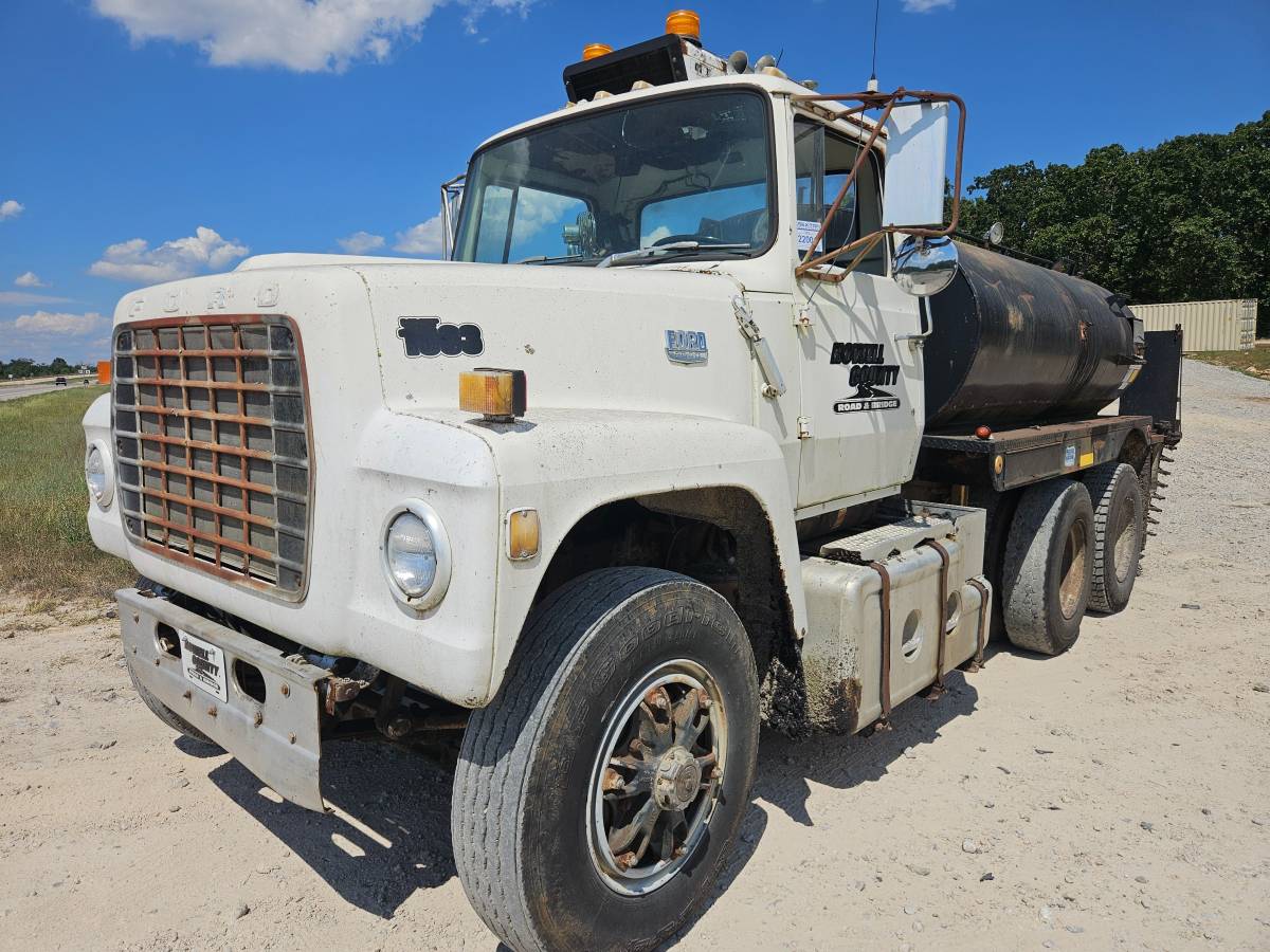 Ford-lt9000-diesel-1982-23