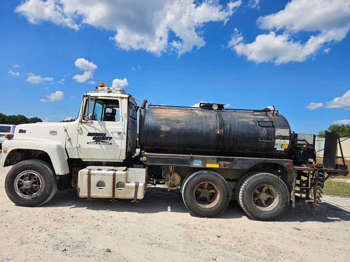 Ford-lt9000-diesel-1982-4
