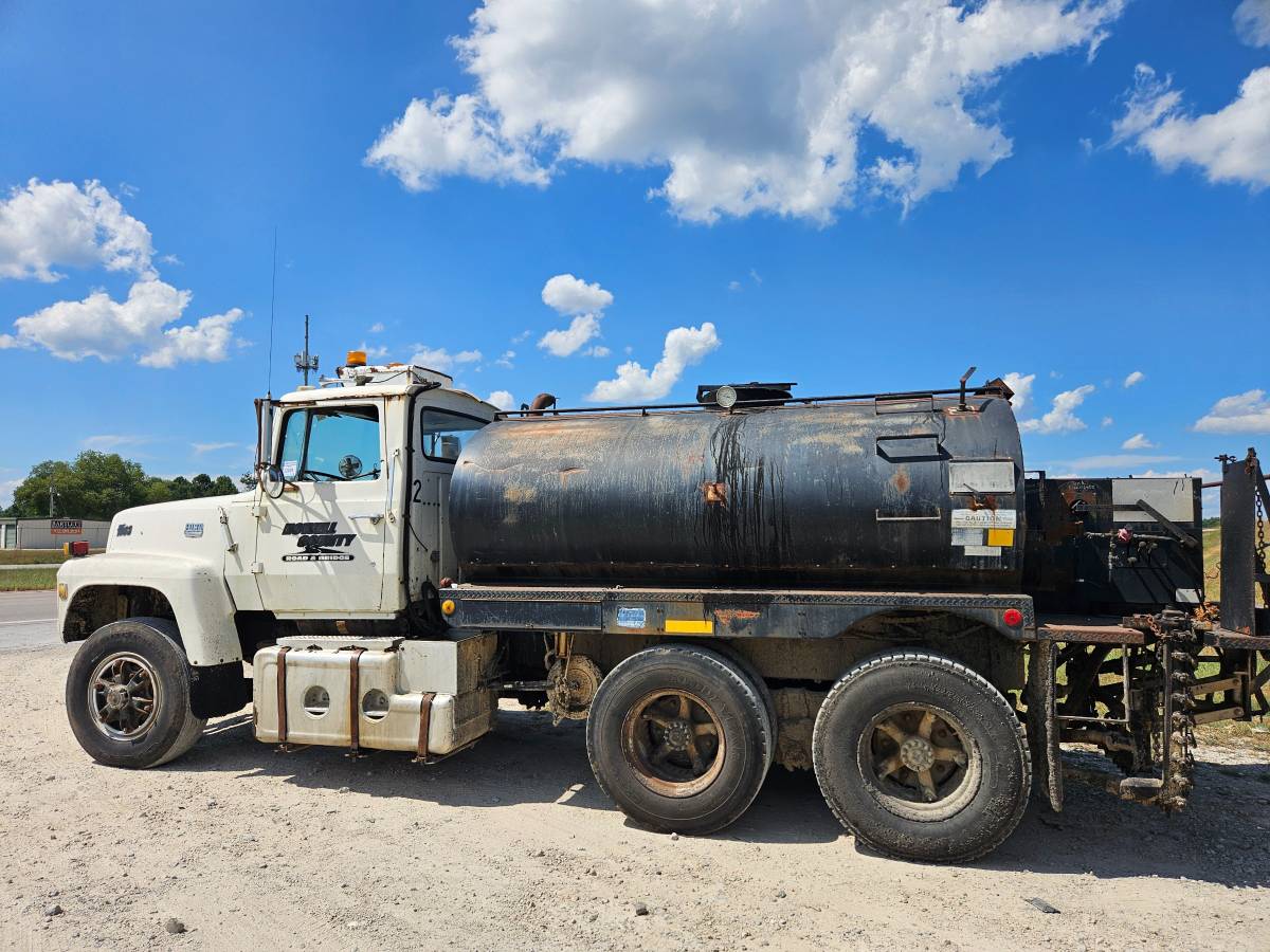 Ford-lt9000-diesel-1982-5