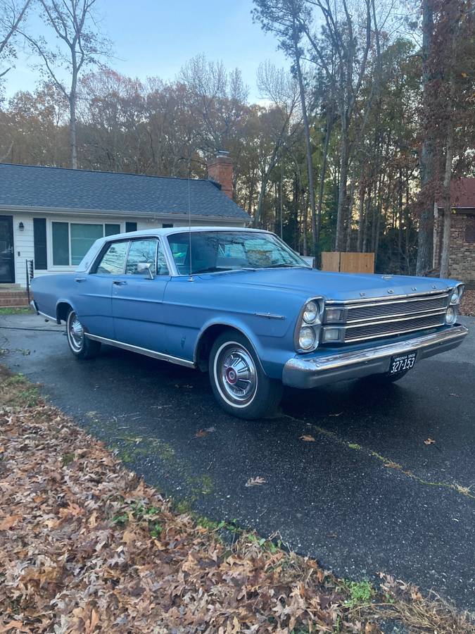 Ford-ltd-1966-blue-1