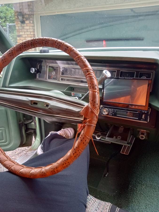 Ford-ltd-1972-green-10