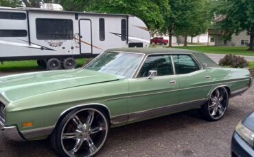 Ford-ltd-1972-green-13