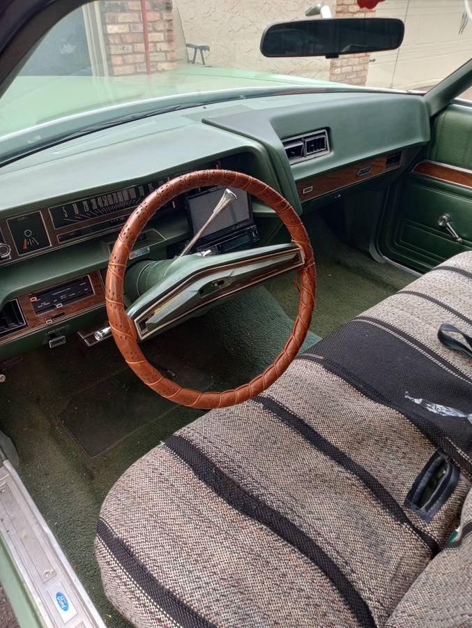 Ford-ltd-1972-green-7