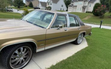 Ford-ltd-1984-custom-6