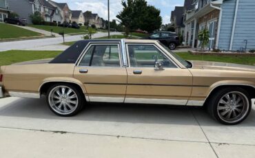 Ford-ltd-1984-custom-9