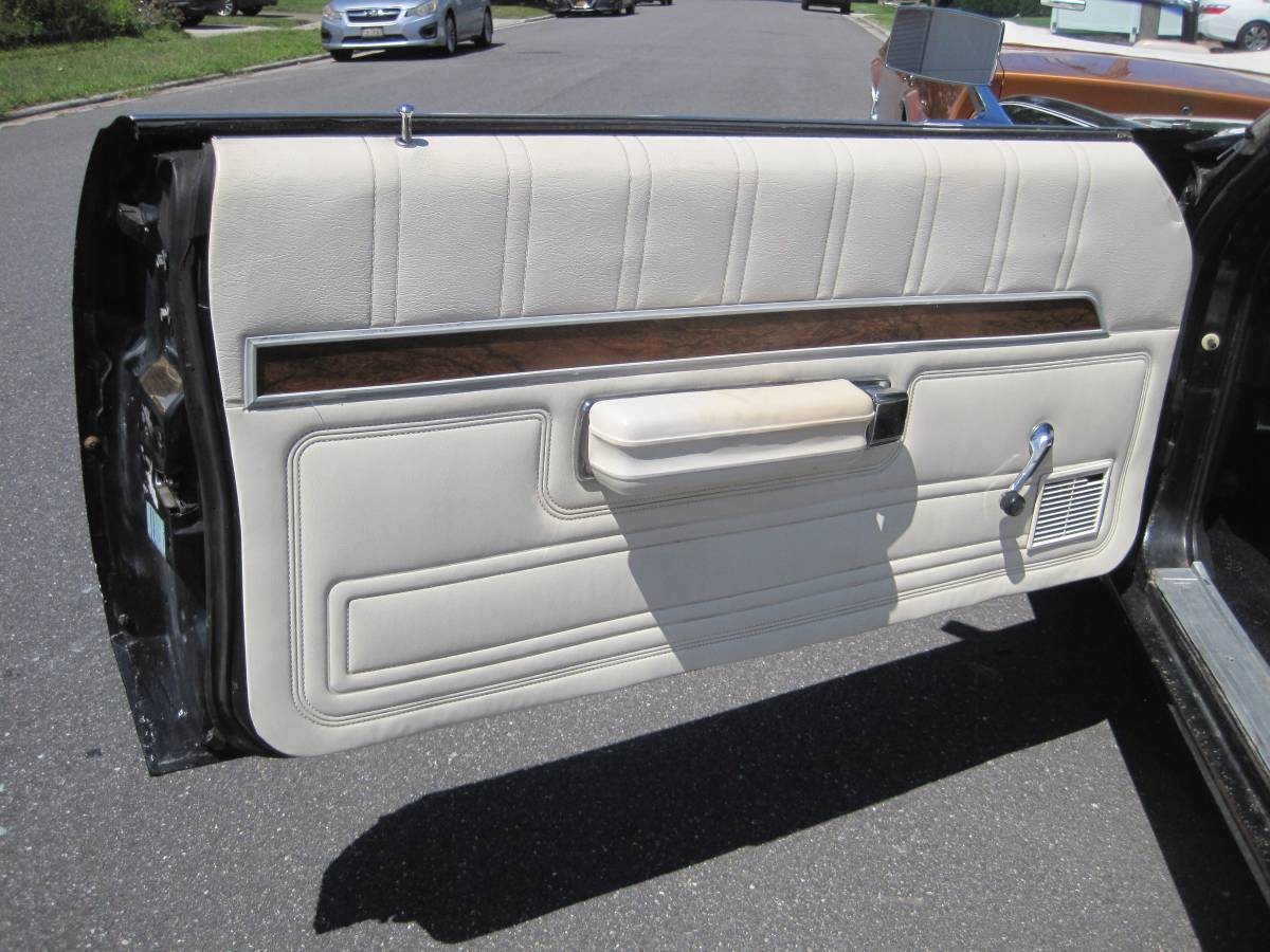 Ford-ltd-convertible-1971-11