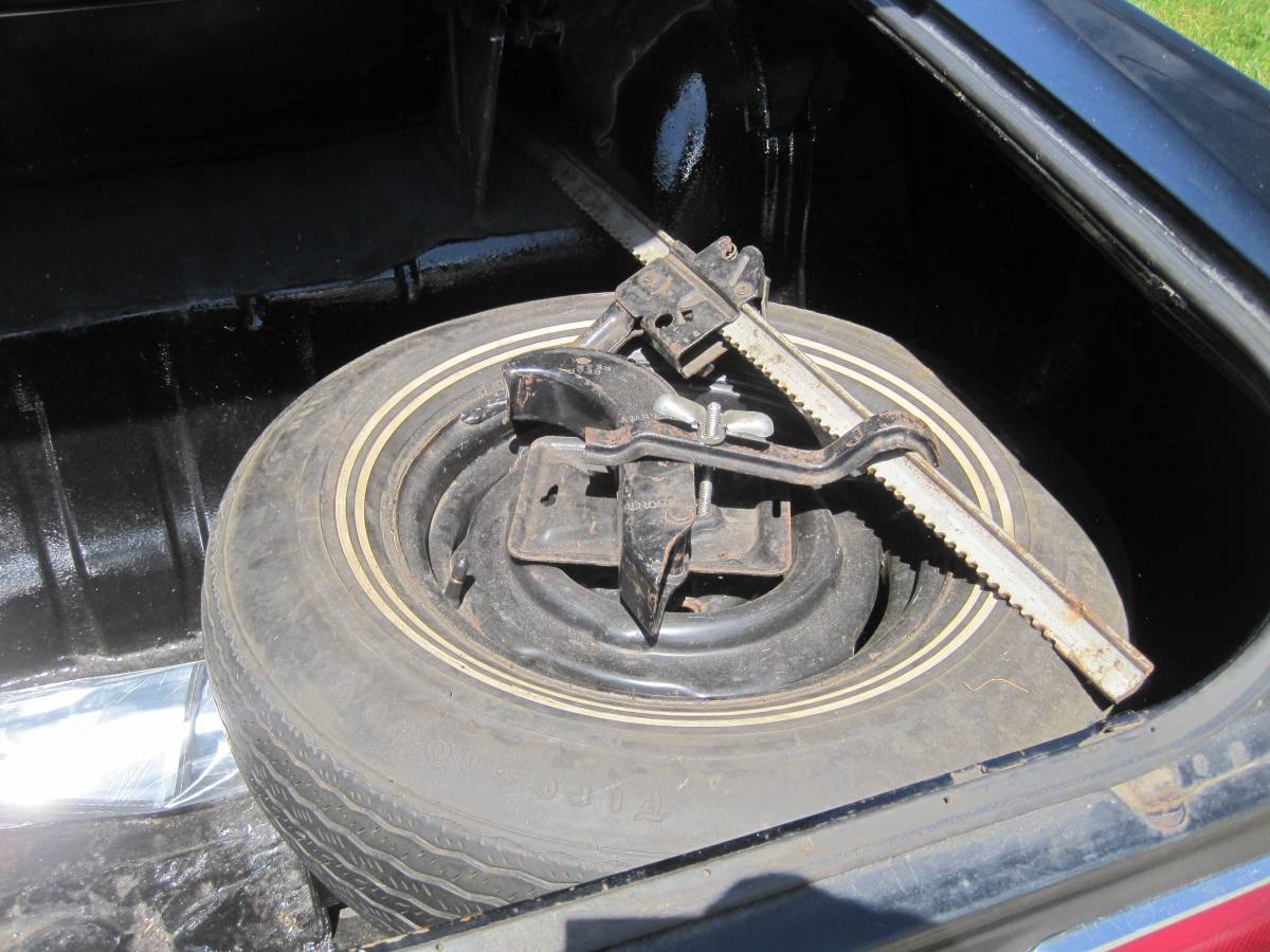 Ford-ltd-convertible-1971-12