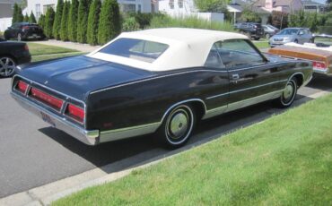 Ford-ltd-convertible-1971-21