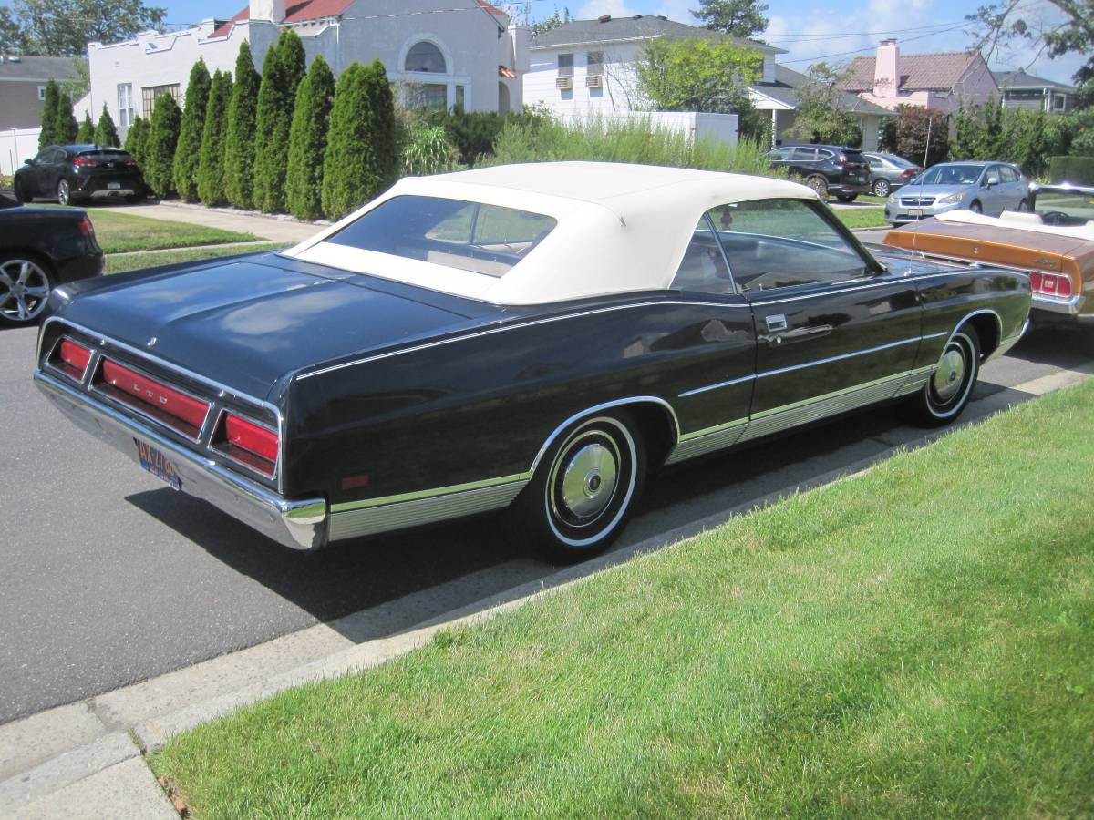 Ford-ltd-convertible-1971-21