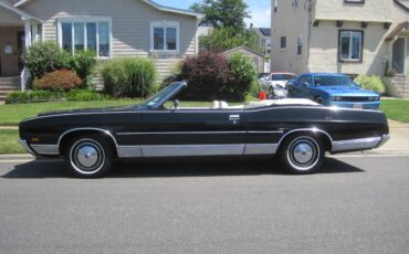 Ford-ltd-convertible-1971-3