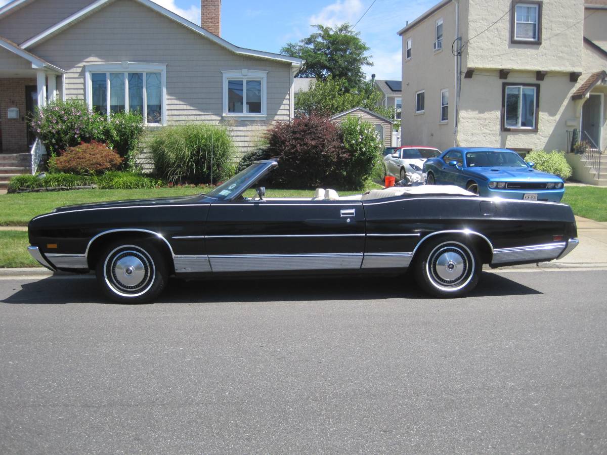 Ford-ltd-convertible-1971-3