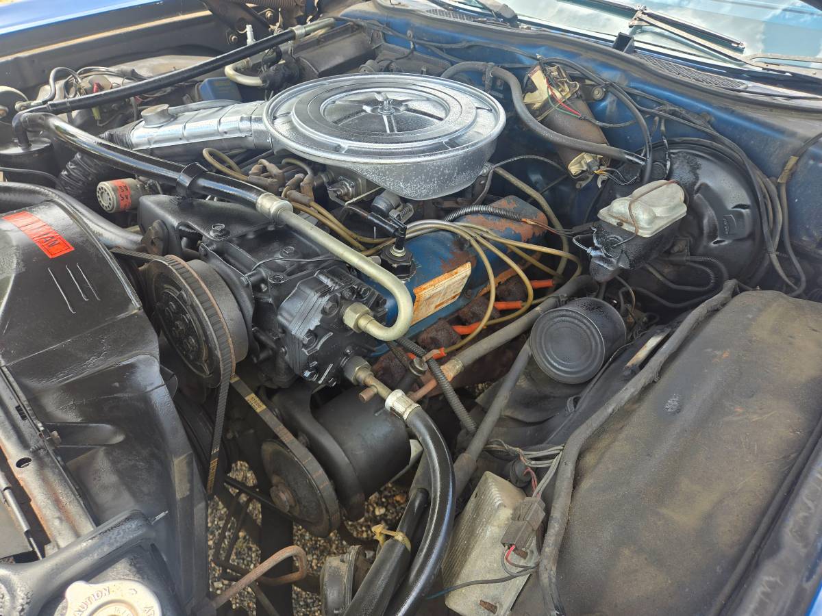 Ford-ltd-ii-1977-blue-19