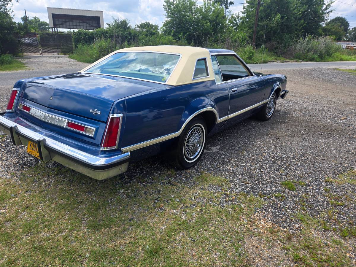 Ford-ltd-ii-1977-blue-9