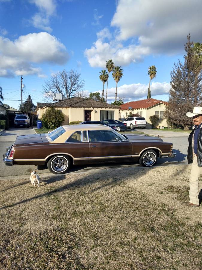 Ford-ltd-landau-1975-brown-1
