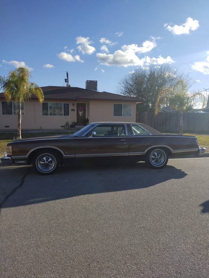 Ford-ltd-landau-1975-brown-2
