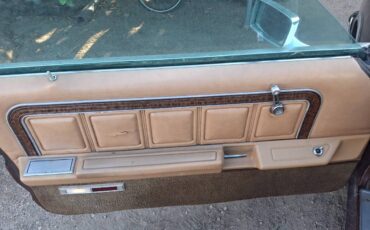 Ford-ltd-landau-1975-brown-21