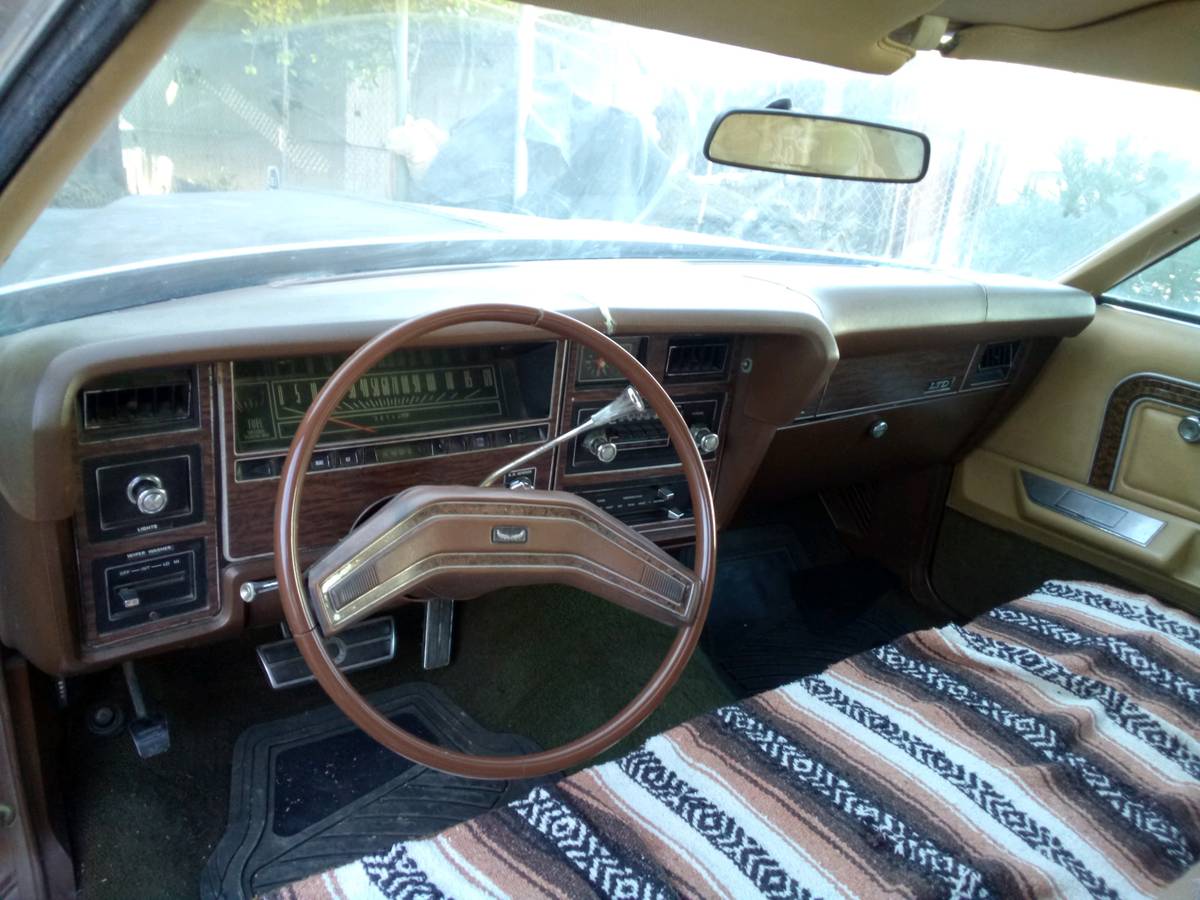 Ford-ltd-landau-1975-brown-8