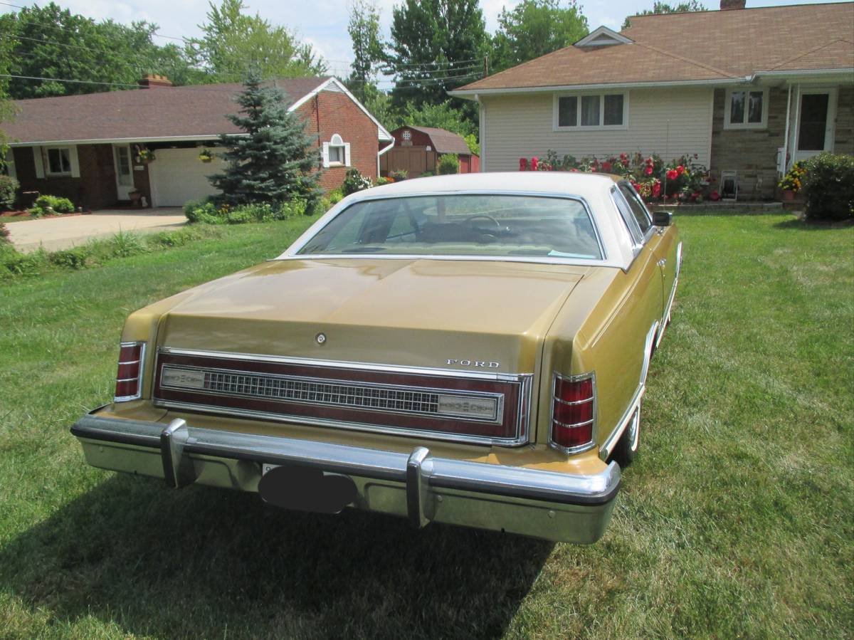 Ford-ltd-landau-1977-custom-2