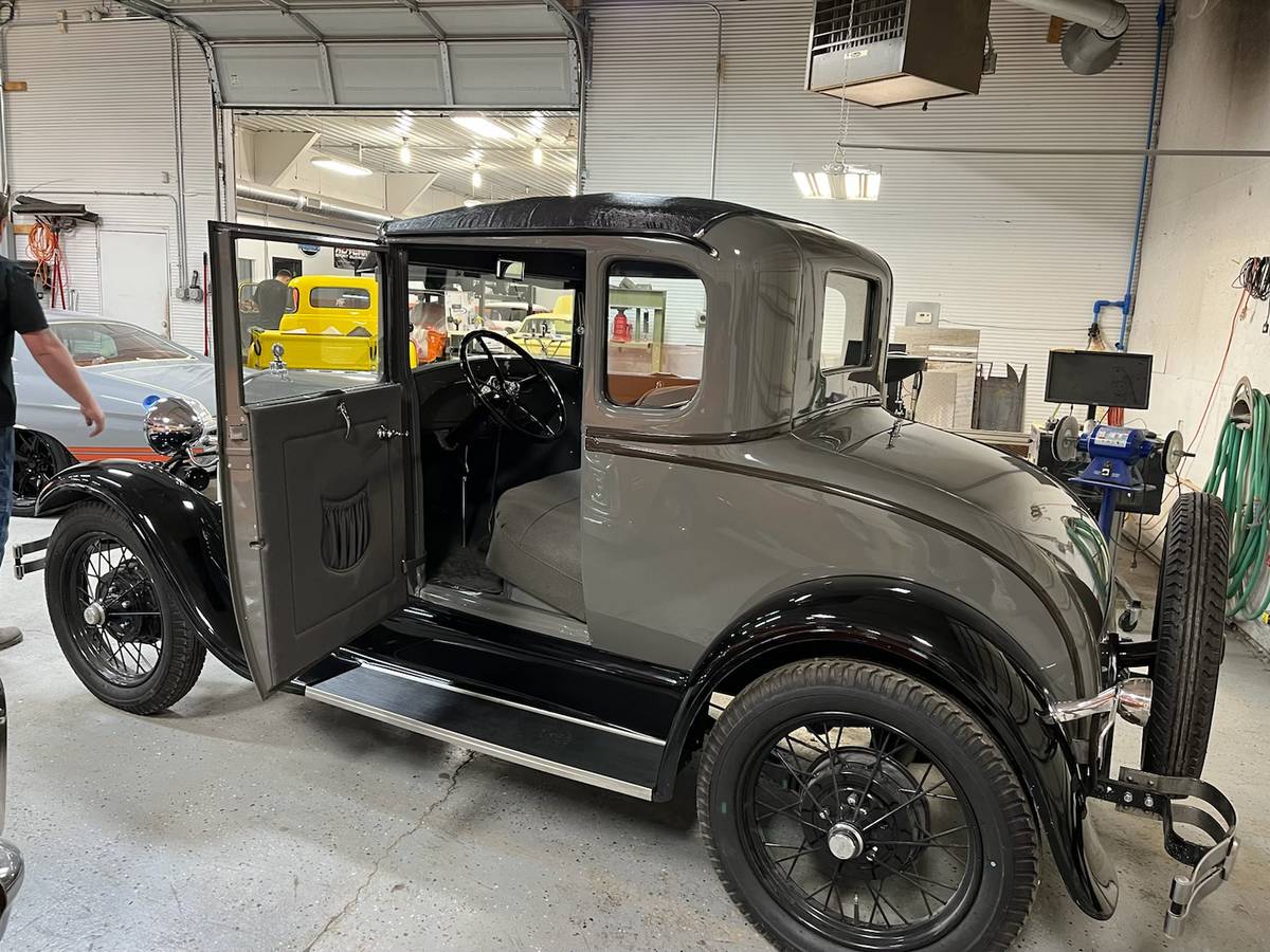 Ford-model-a-1928-custom-2