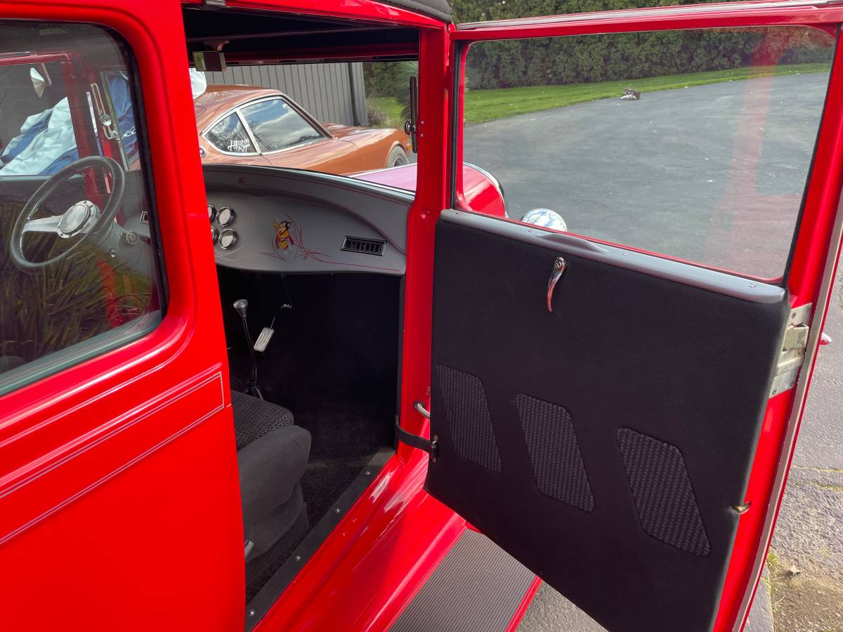 Ford-model-a-1928-red-7