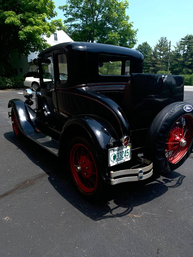 Ford-model-a-1929-black-4